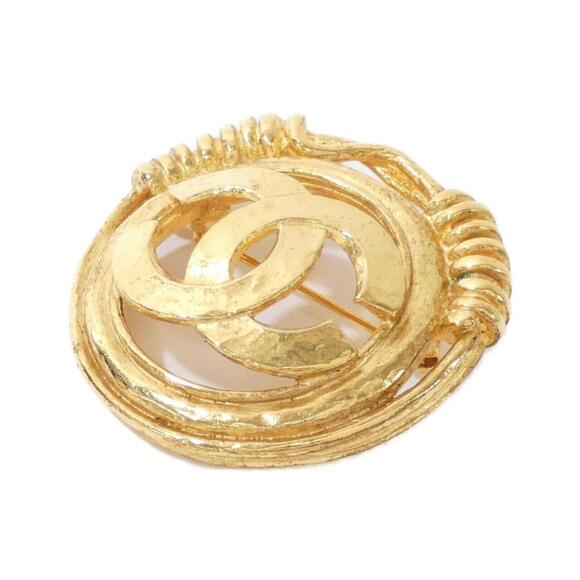 CHANEL Authentic Gold Brooch